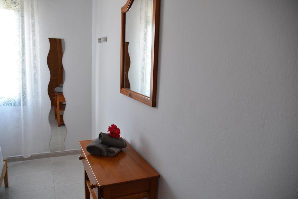 Alhambra Apartamentos 티아즈 외부 사진