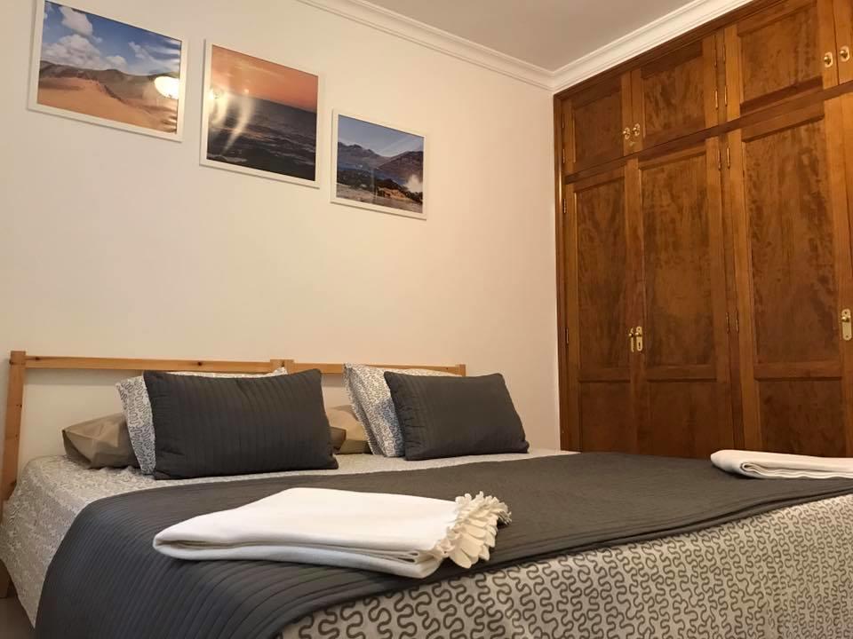 Alhambra Apartamentos 티아즈 외부 사진