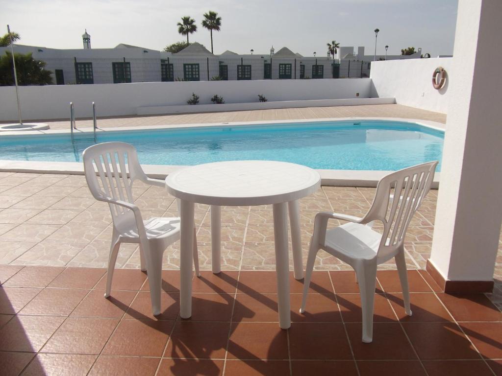 Alhambra Apartamentos 티아즈 외부 사진