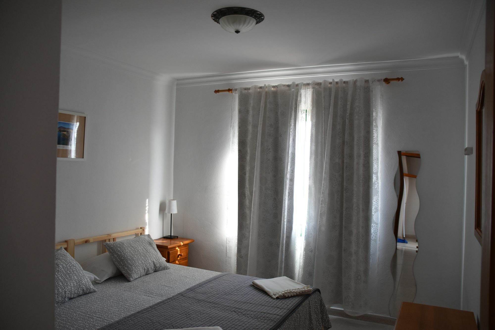 Alhambra Apartamentos 티아즈 외부 사진